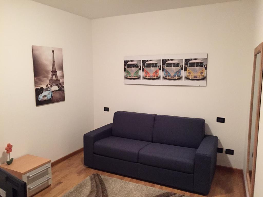 De La Tour Hotel Tirano Luaran gambar