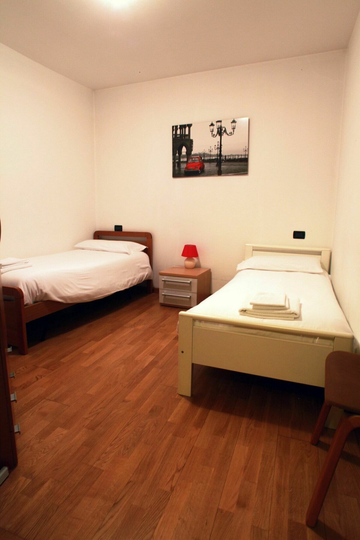 De La Tour Hotel Tirano Luaran gambar